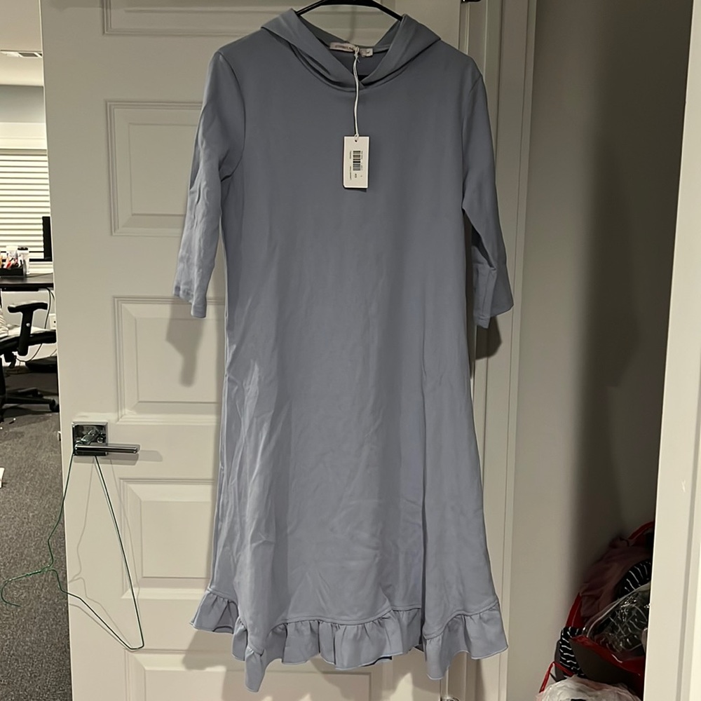 COPY - Crimson+clover dusty blue knee length Lafayette dress with HOOD!!